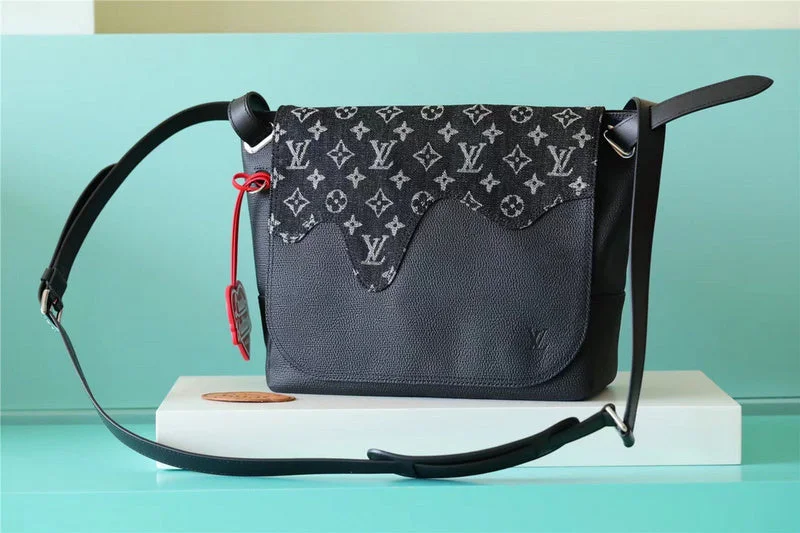 Crossbody bags for everyday useFranco Shops - Louis Vuittons  - 10259