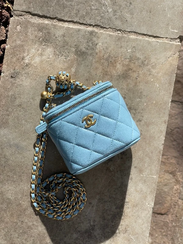 Affordable luxury bags Chanel - Petit sac Vanity