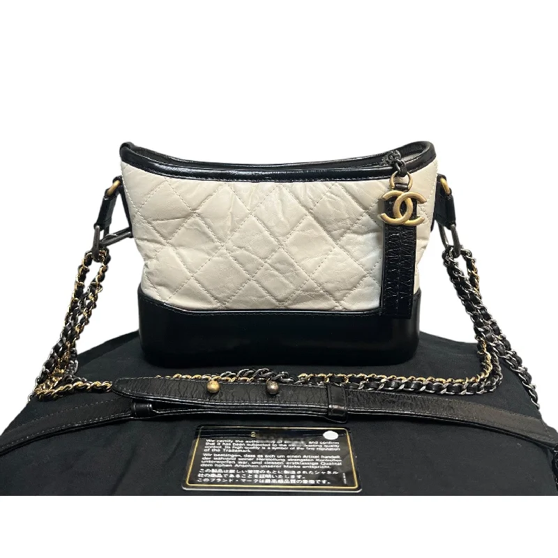 Lightweight duffle bags for gymGabrielle Hobo Small Calfskin Quilted Black White MHW